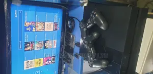 Ps4 Console + 10 Latest Games Of You Choice + 2 Original Ps4 Pad