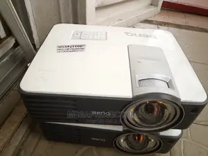 HDMI Benq Projector