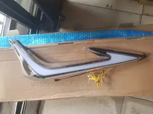 Front Bumper Padded/Spoiler Chrome With Leds for Prado 2020
