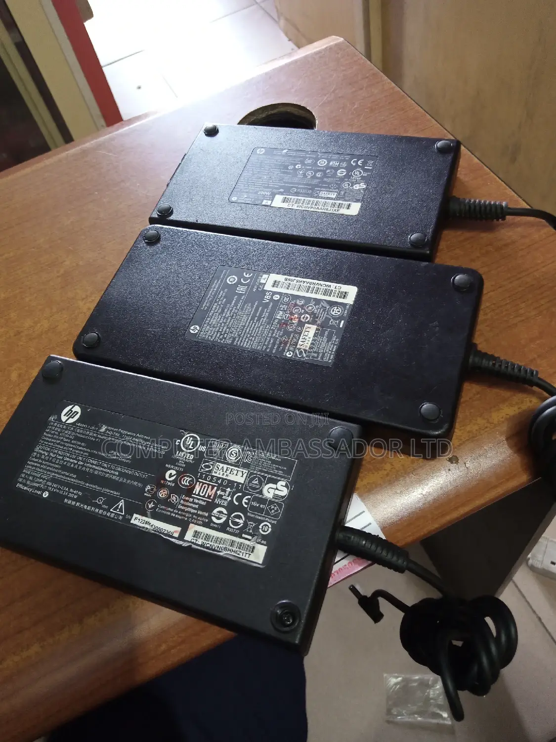 230watts Hp Charger