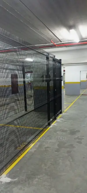 Anti-Finger Panel Mesh; Contemporary Fence