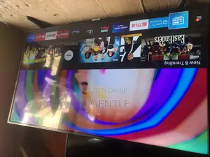43” Samsung Uhd Full Smart Tv With Mirrocast Netflix Youtube