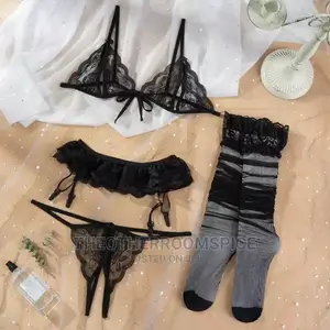 5pc Lingerie Crotchless Sexy Bralet Pant Garter Socks Set