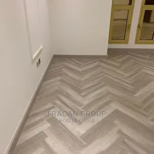 Quality Vinyl Flooring. Water Resistant