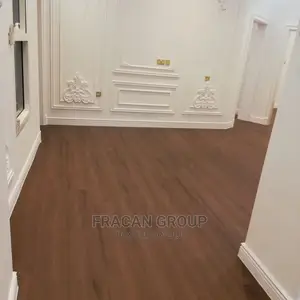 Vinyl Luxury Flooring