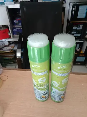 Foam Cleaning Agent
