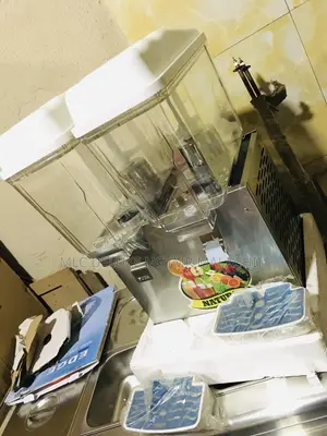 Fast Industrial Fruit Juice Dispensers and Juicers Available