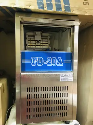 SIZE 32 Ice Maker / Industrial Fast Ice Cube Making Machine
