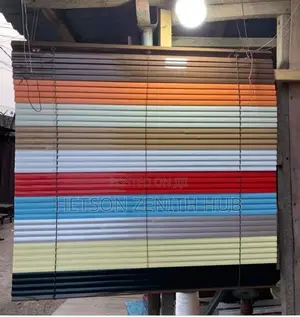 Standard Venetian Blinds