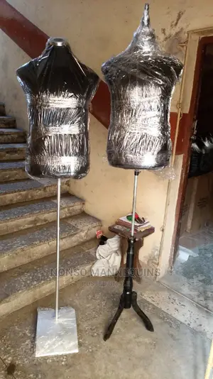 Male Pinnable Dressform Black Body Stands
