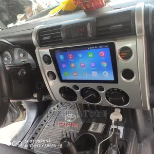 Toyota FJ Cruise