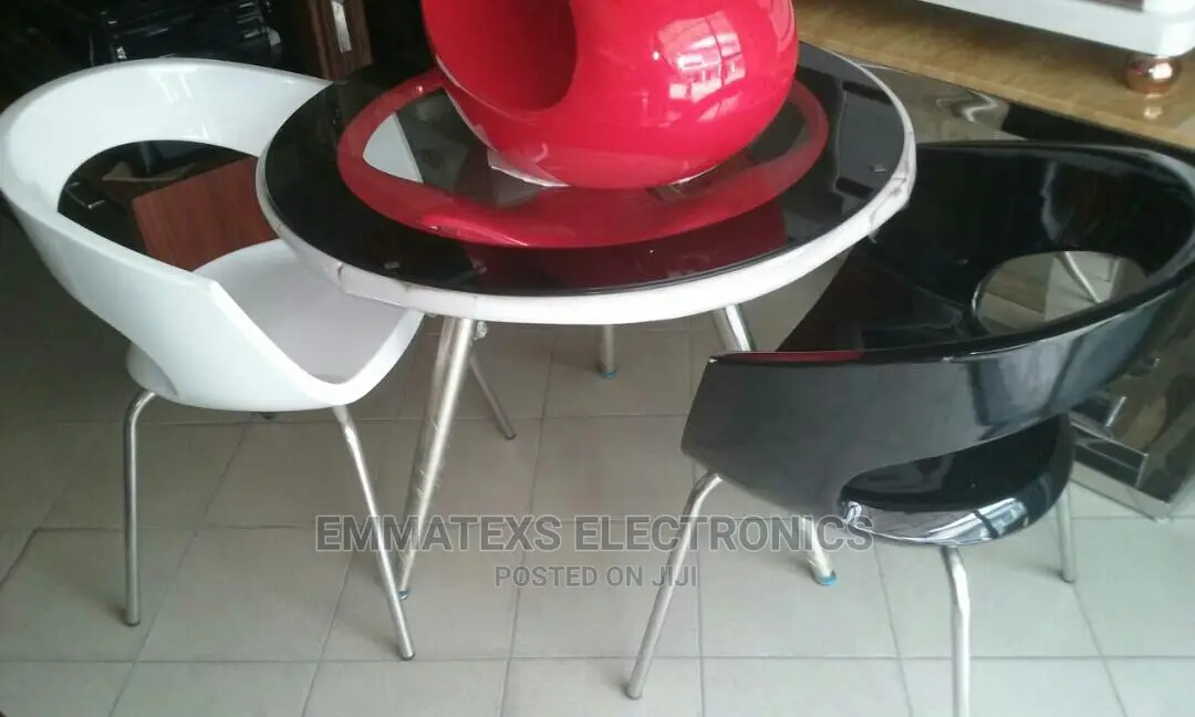 Executive Kitchen Dinning Table