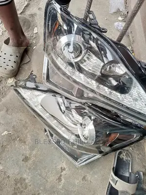 Headlamp Lexus Is 250 2014 Charger Type