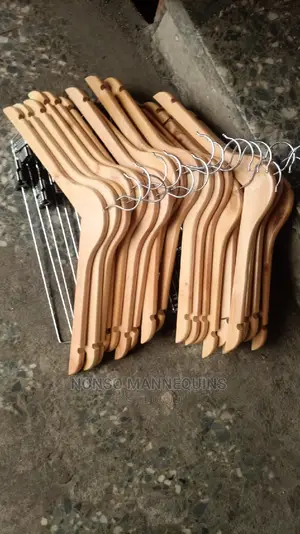 10 Pieces Of Wooden Clip Hangers