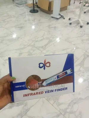 Clinical Handheld Infusion Assisted Vein Finder