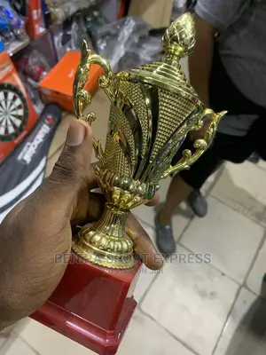 Small Trophy
