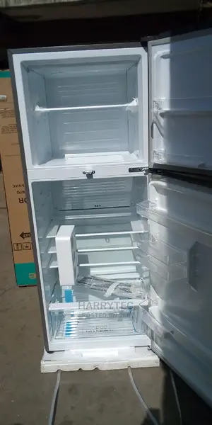 Hisense Double Doors Refrigerator 420litrs With 1yr Warranty