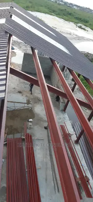 Aluminum Long Span With Skylite Roof
