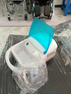 Compressor Nebulizer With Flow Adjuster