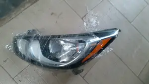 Headlamp for Accent American Spec