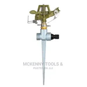 Metal Sprinkler Grass Spikes Adjustable 360 ​​Degree Nozzle