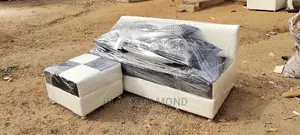 Cheslong Chair