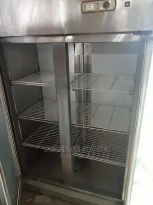 (304) Stainless Industrial Ciller Fridge.