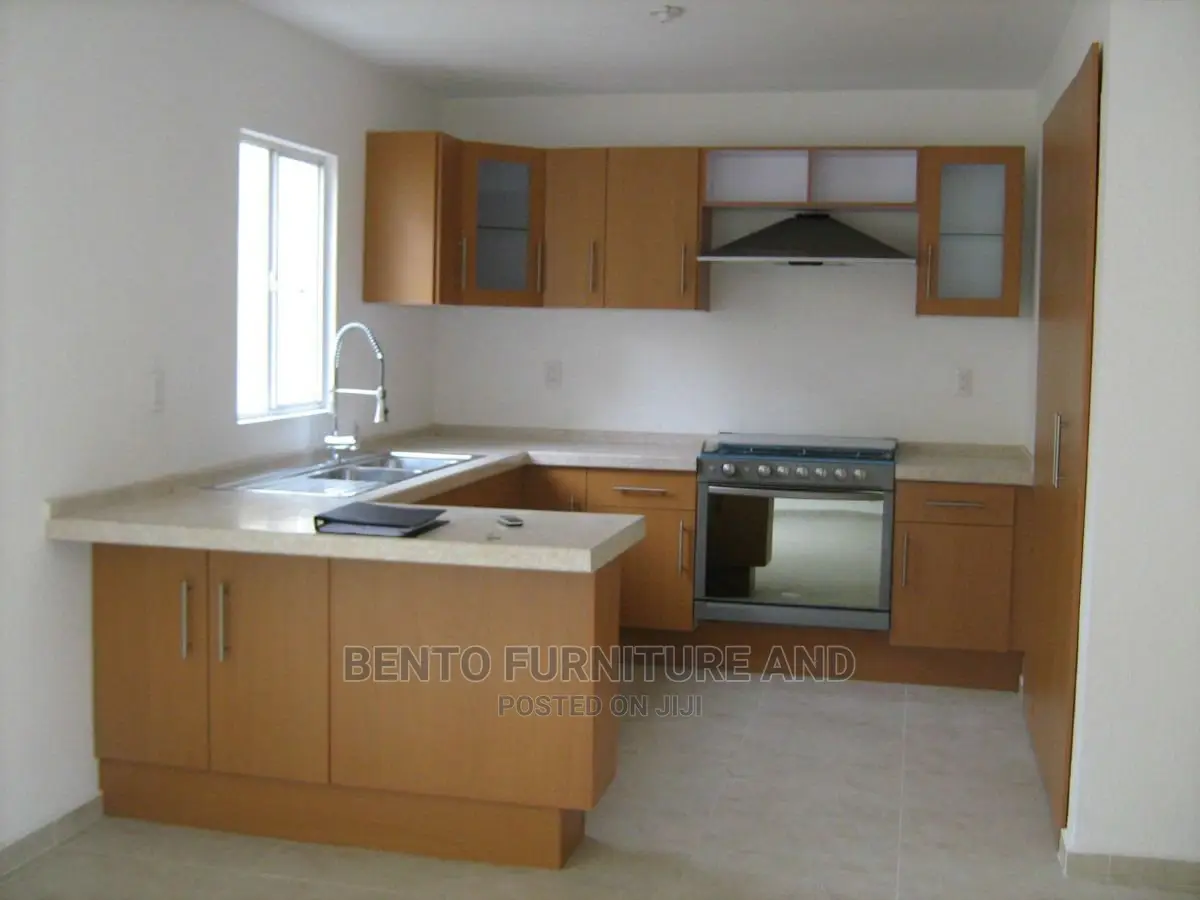Kitchen Cabinet