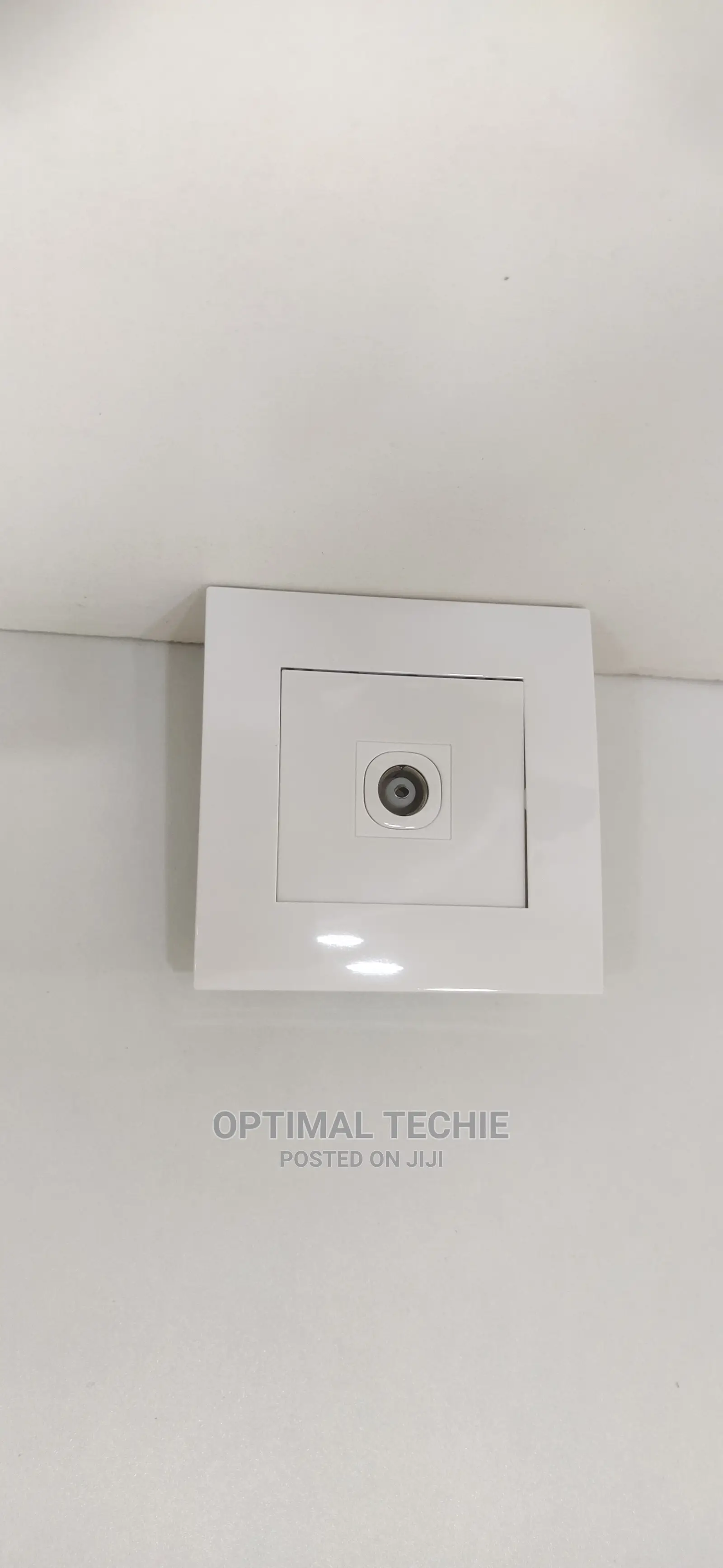 Schneider Electric Tv Socket