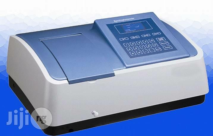 Spectrophoto Meter