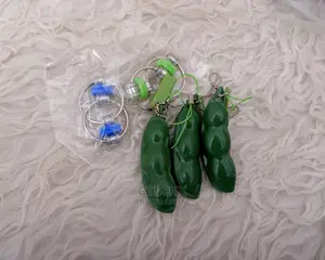 Fidget Toy Pea Pod Squeeze Stress Relieve Antistress Toys
