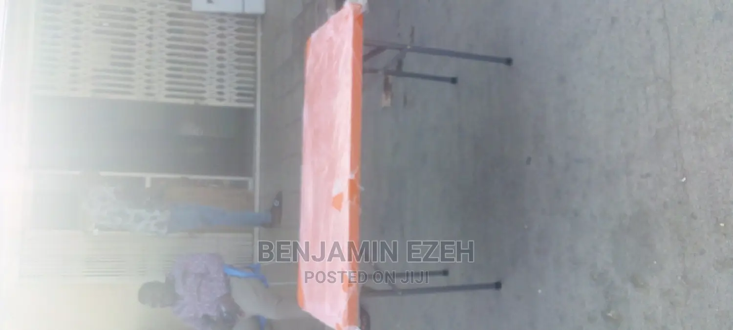 Foldable Table