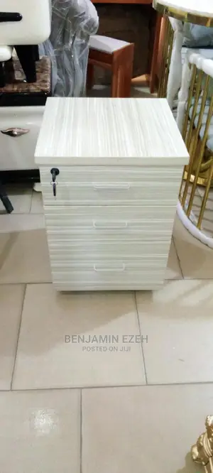 Mobile Drawer