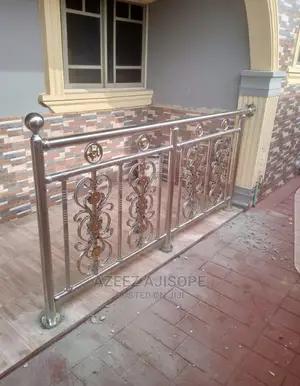 Stainless Steel Entrance Design