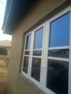 Aluminum Sine Casement Window