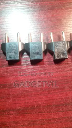 Us Plug to Eu Plug Converter