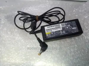 Toshiba Round Mouth Charger