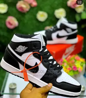 Ankle Unisex Nike Sneakers
