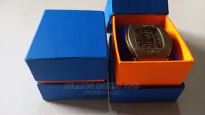 Empty Wristwatch Box Compact Design