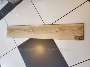 Mature High Quality Laminate Wood Floor