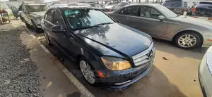 Mercedes-Benz C300 2010 Gray
