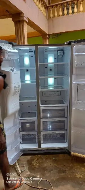 High Quality Samsung Inverter Side-by-Side Refrigerator.