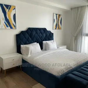 Pristinewood Bed