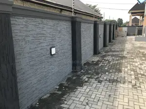 Gravitex Paint