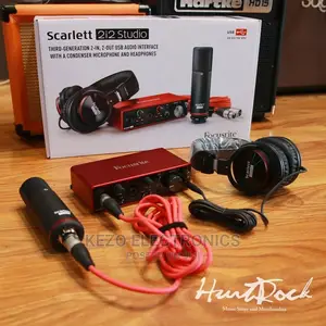 Focusrite Scarlet 2i2 Boundle