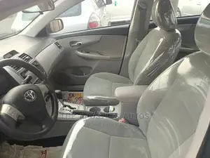 Toyota Corolla 2012 Gray