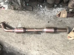 Land Cruiser, Prado, Hilux Catalyst Converter