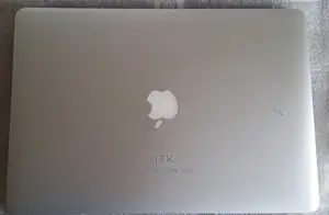 Laptop Apple MacBook Pro 16GB Intel Core I7 SSD 512GB