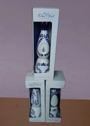 Clase Azul