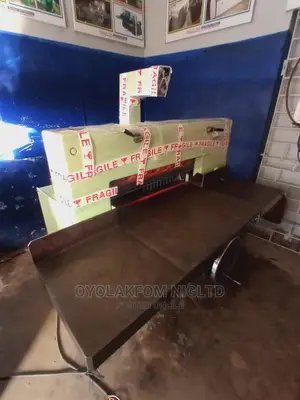 Adast Maxima Ms 80-3 Cutting Machine